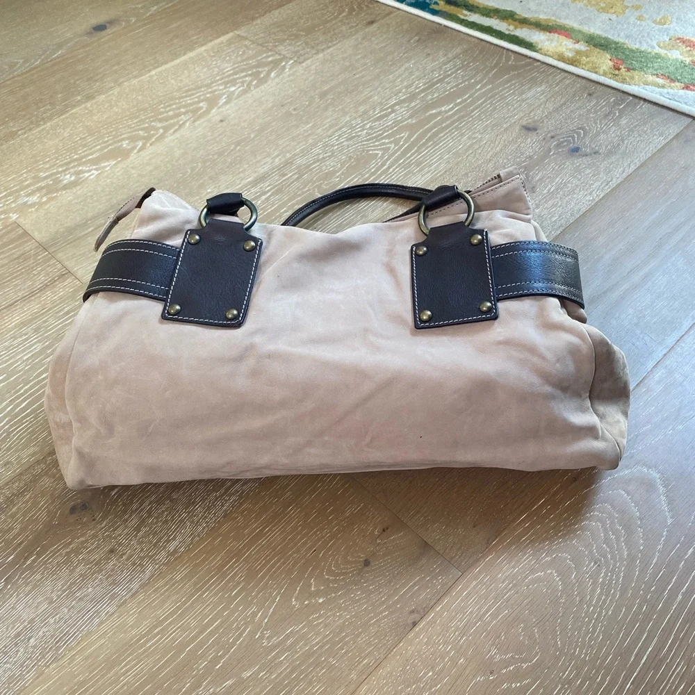 Laura Di Maggio genuine leather