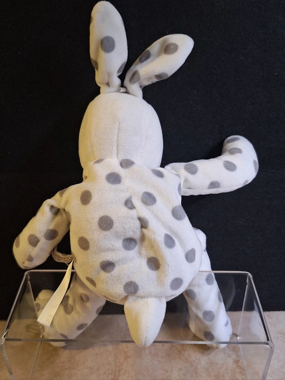 Bunnies by the Bay gray bunny