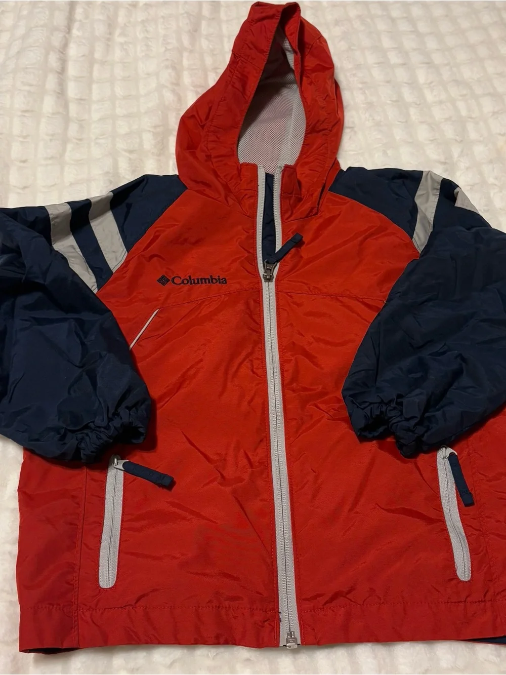Columbia hooded windbreaker