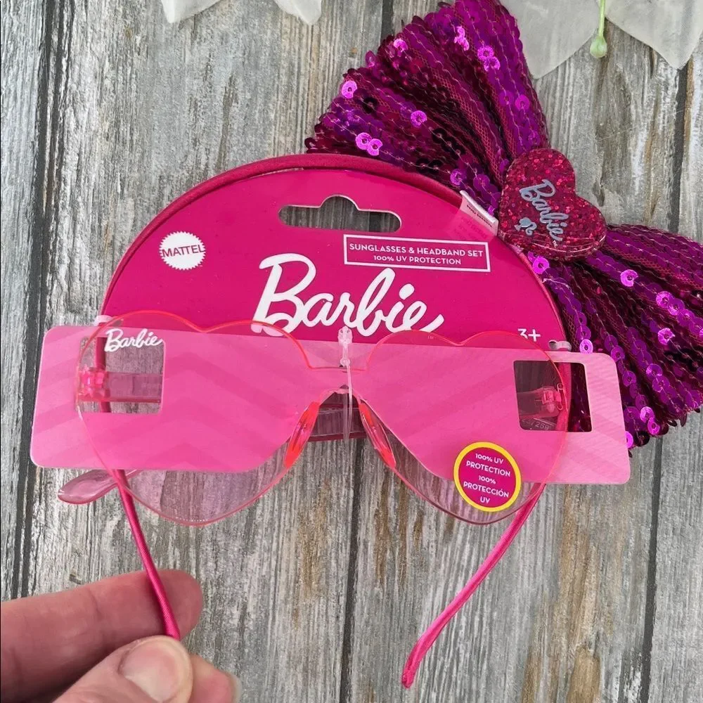 Barbie stylish sunglasses
