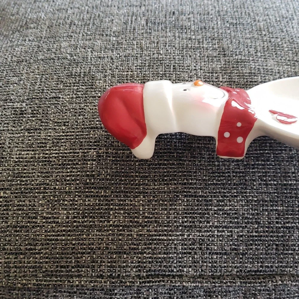 The P & S Arts & Crafts  Co. Ltd charming snowman