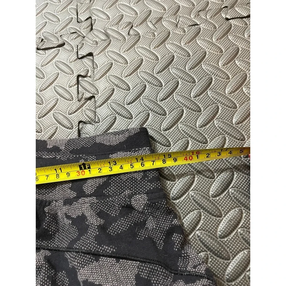 lululemon athletica good size