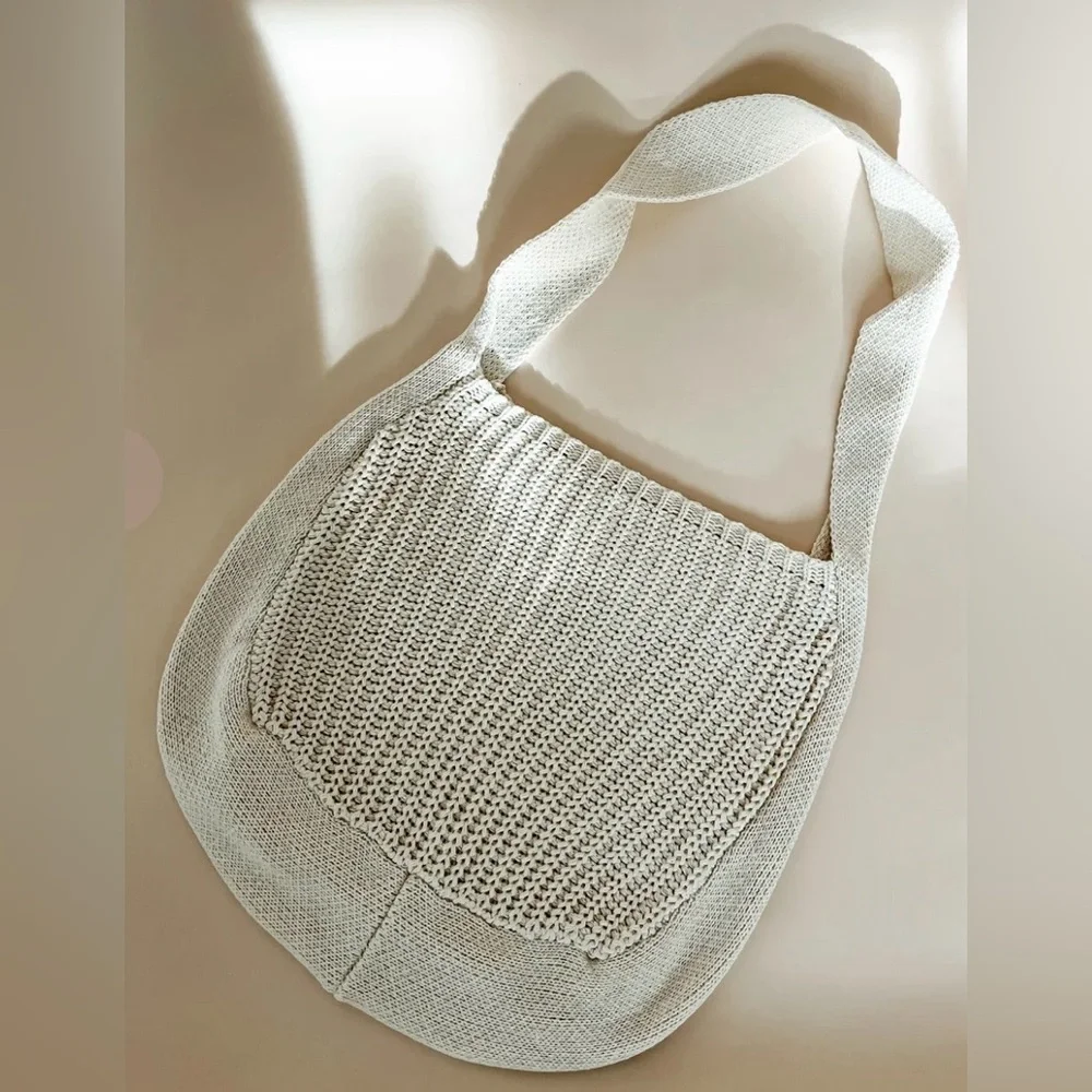 NWOT Summer Slouch Cream Crochet Knitted Hobo Shoulder Casual Summer Beach Bag