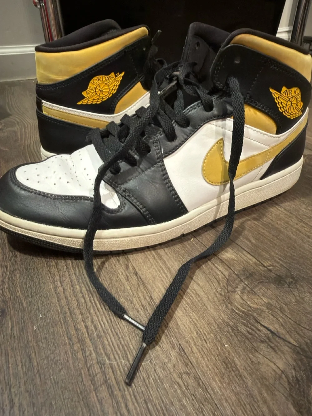 Jordan tall brown