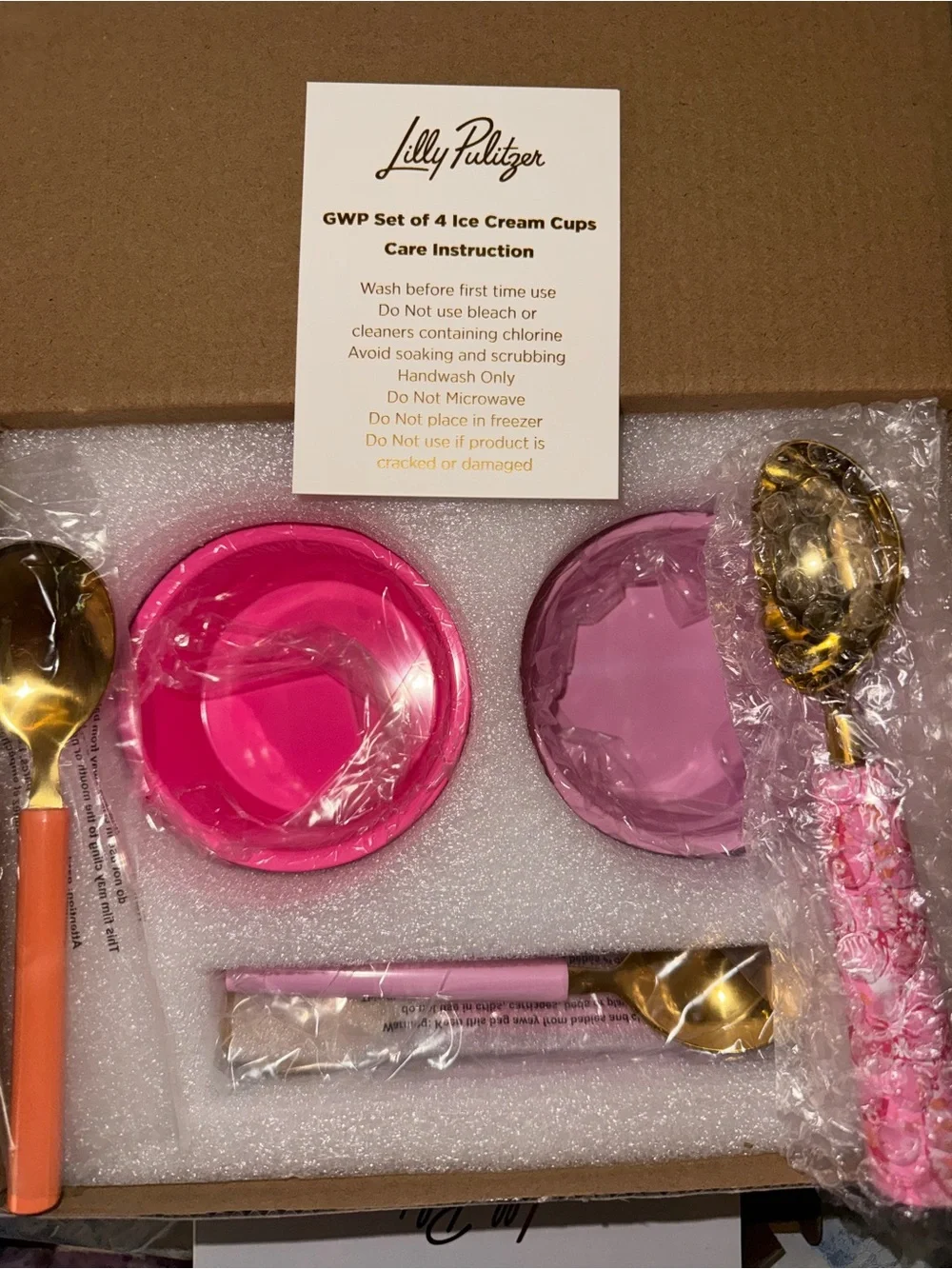 Lilly Pulitzer smoking scooper pieces