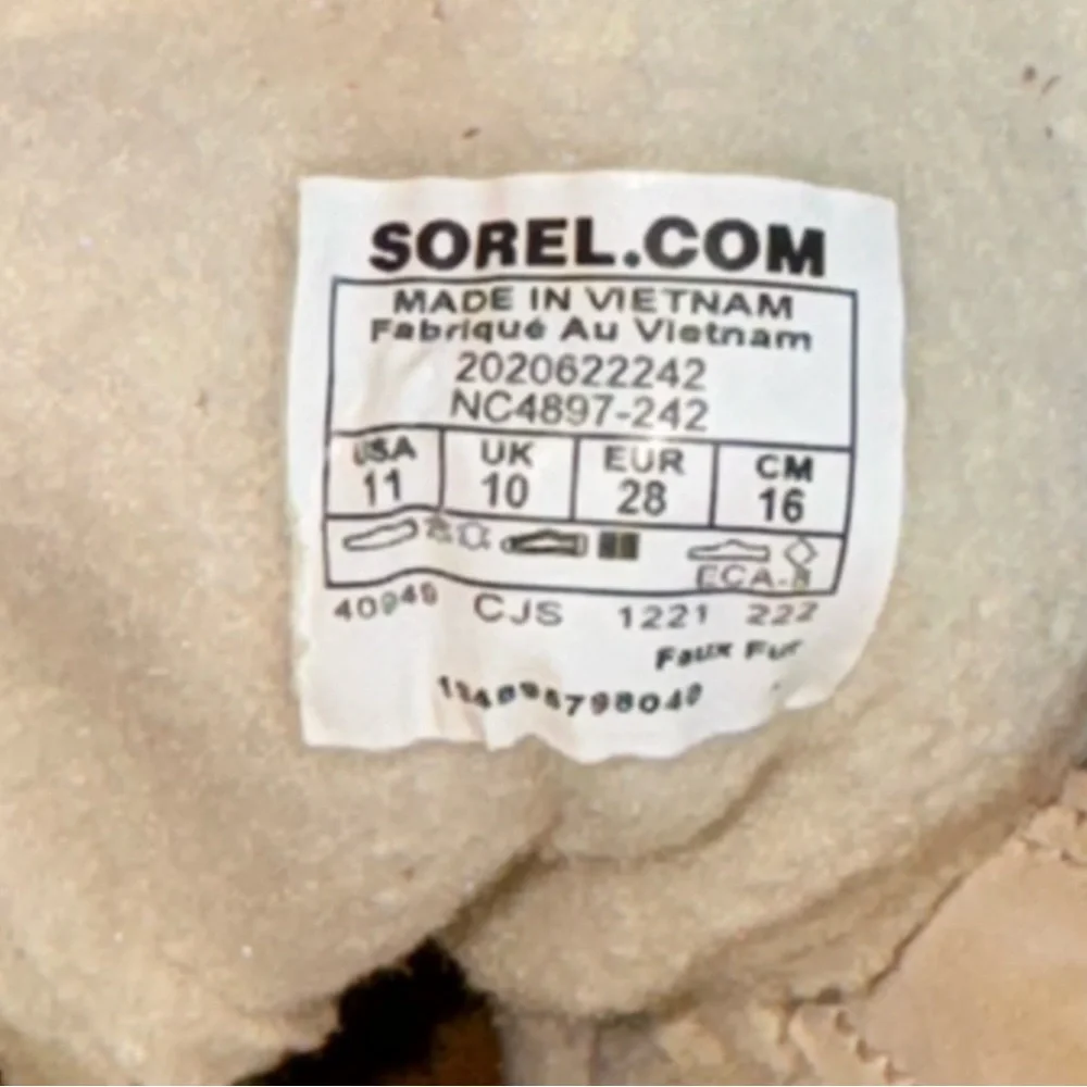 Sorel durable suede