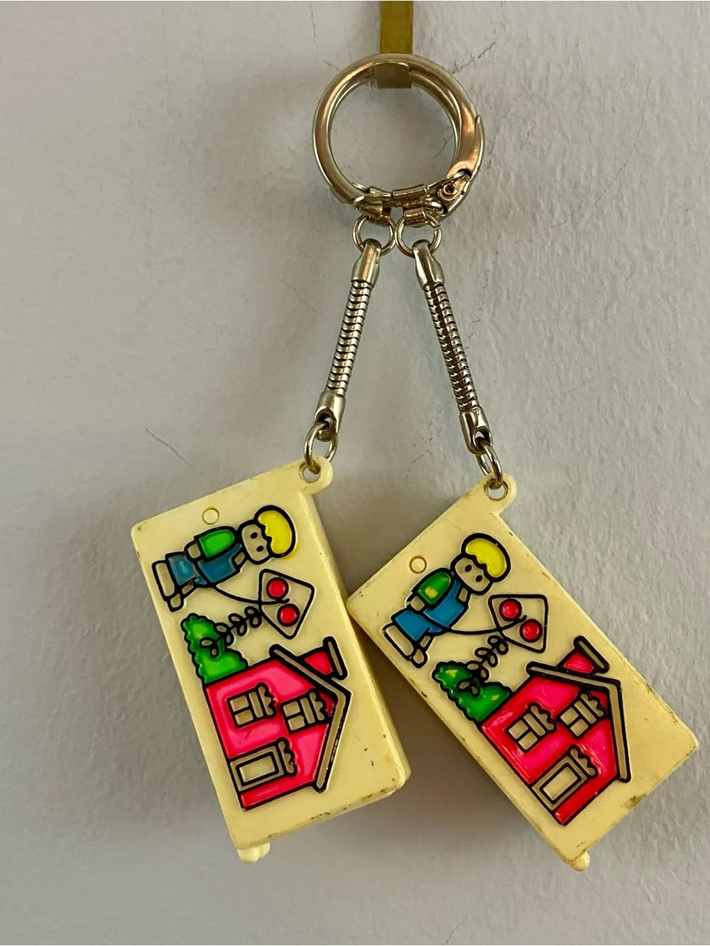Vintage Plastic Comb Mirror Keychain Lot of 2 Retro Novelty Key Ring Pocket Toy