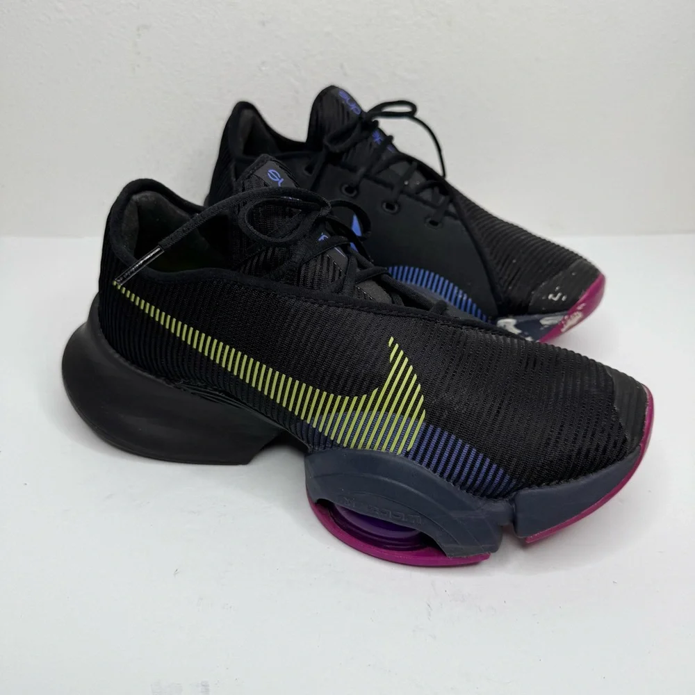 Nike very good