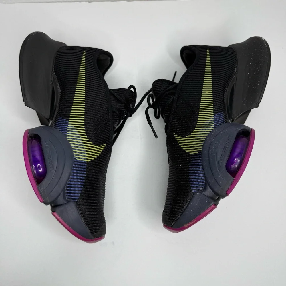 Nike very good