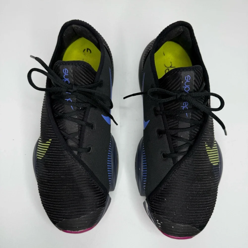 Nike very good