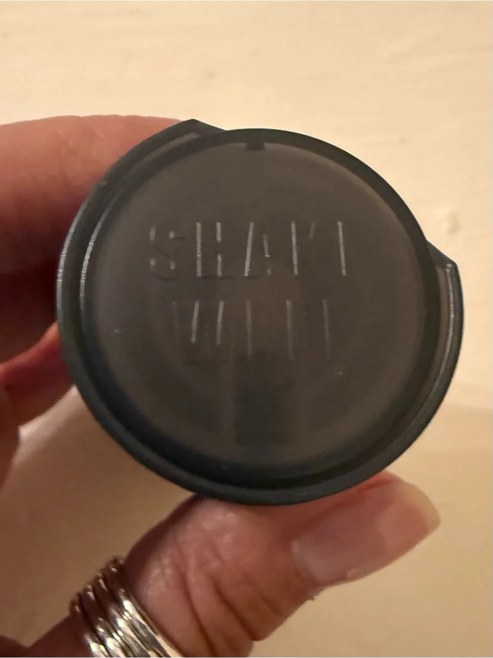HUDA BEAUTY 30ml 01