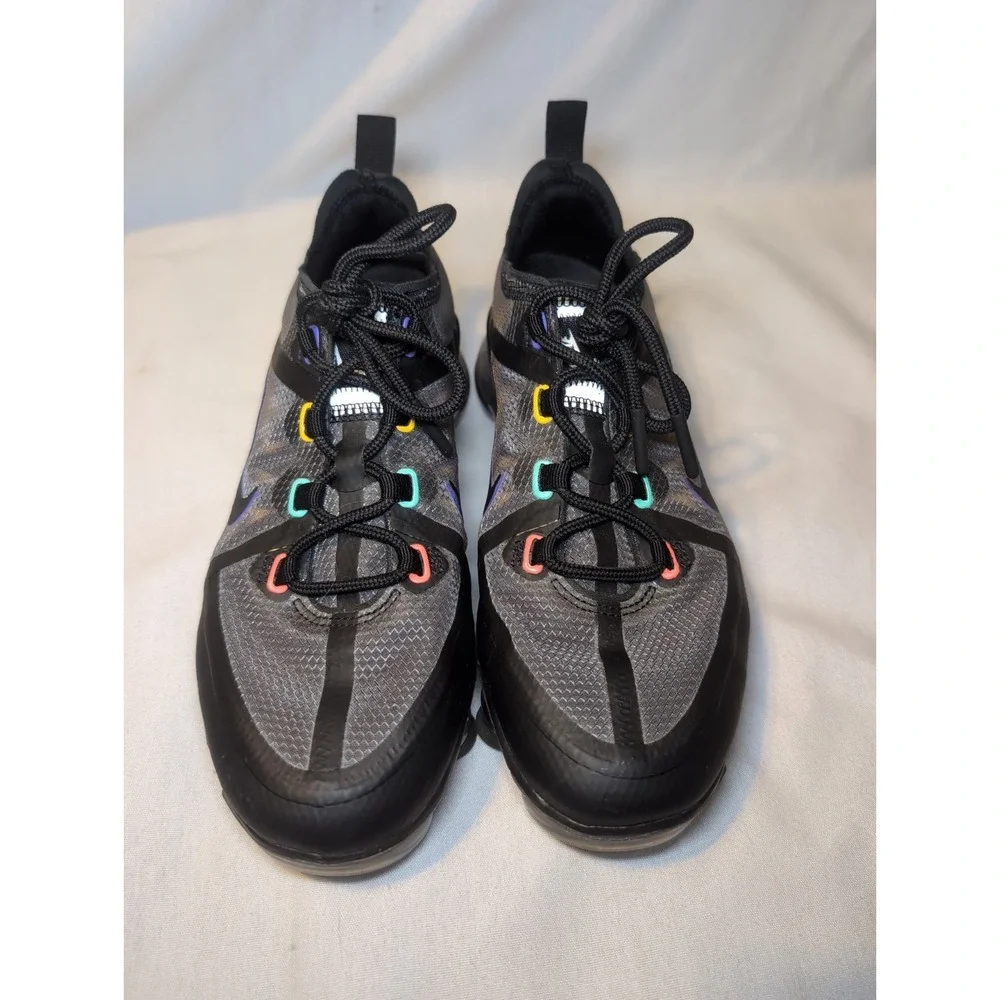 Nike youth there