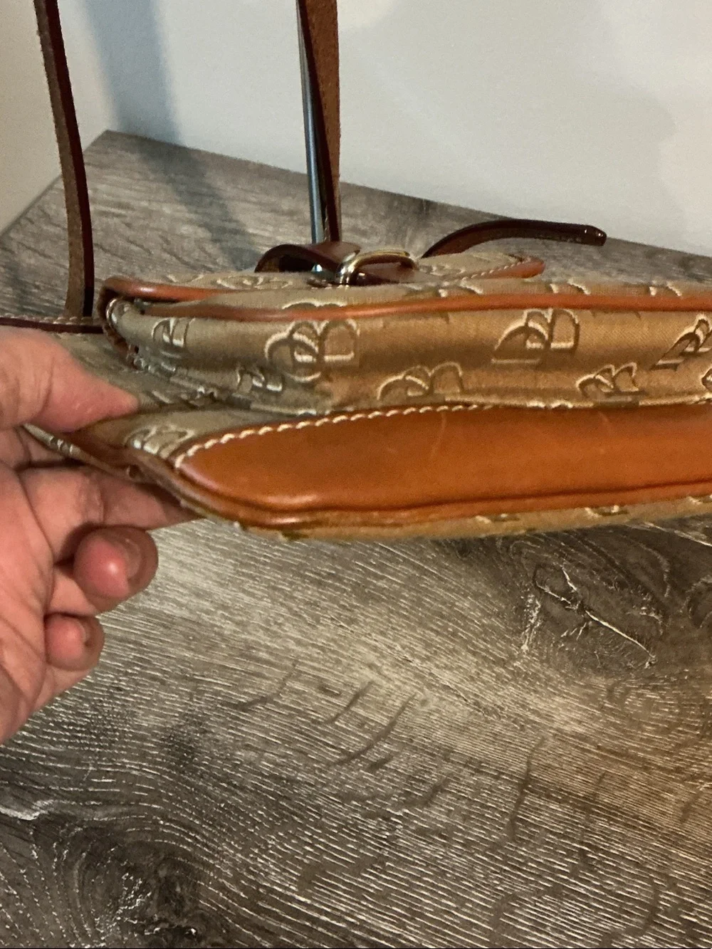 Dooney & Bourke Signature Letter Carrier Crossbody Bag Cocoa Body Tan Leather