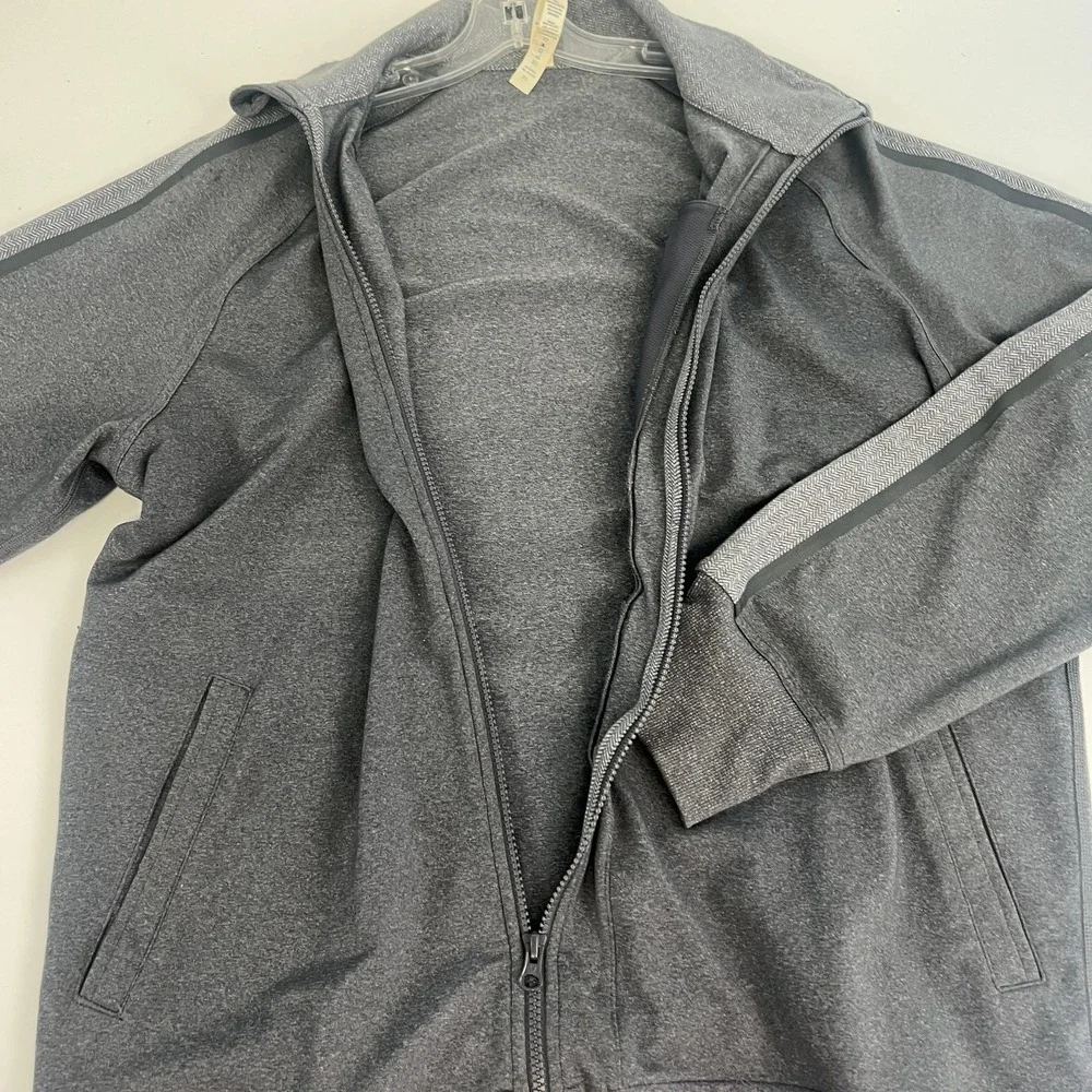 lululemon athletica brand lululemon