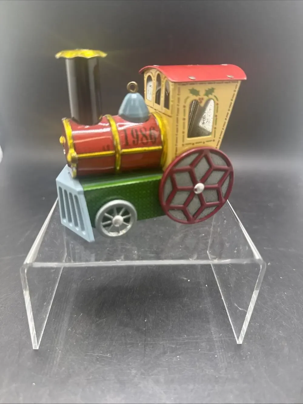 1986 Hallmark Keepsake Ornament Steam Locomotive Train Nostalgic Houses Shops
