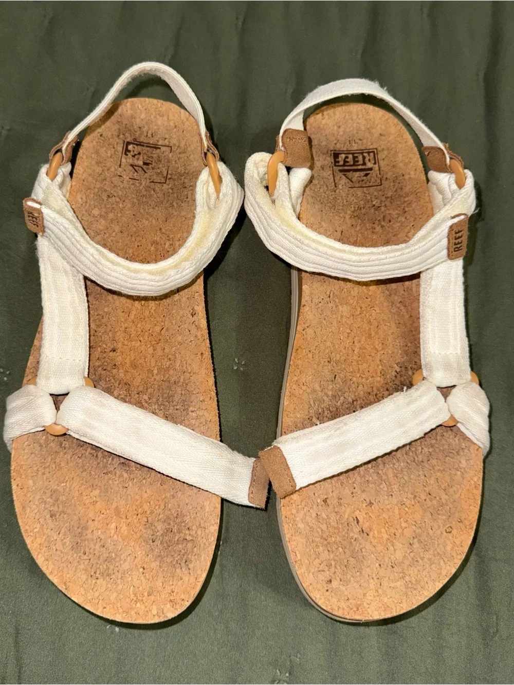 Reef comfortable white