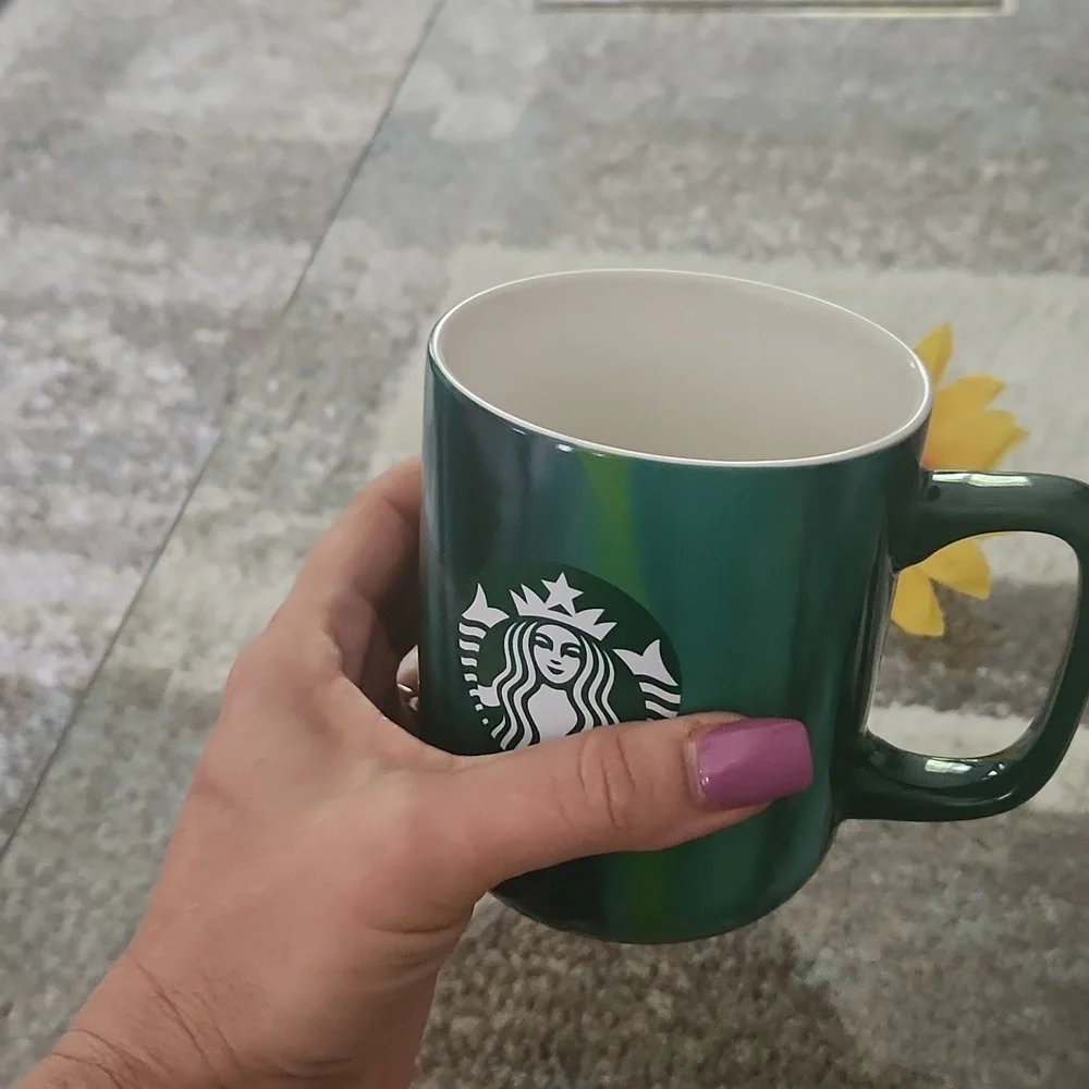 STARBUCKS GREEN MUG 🌟
