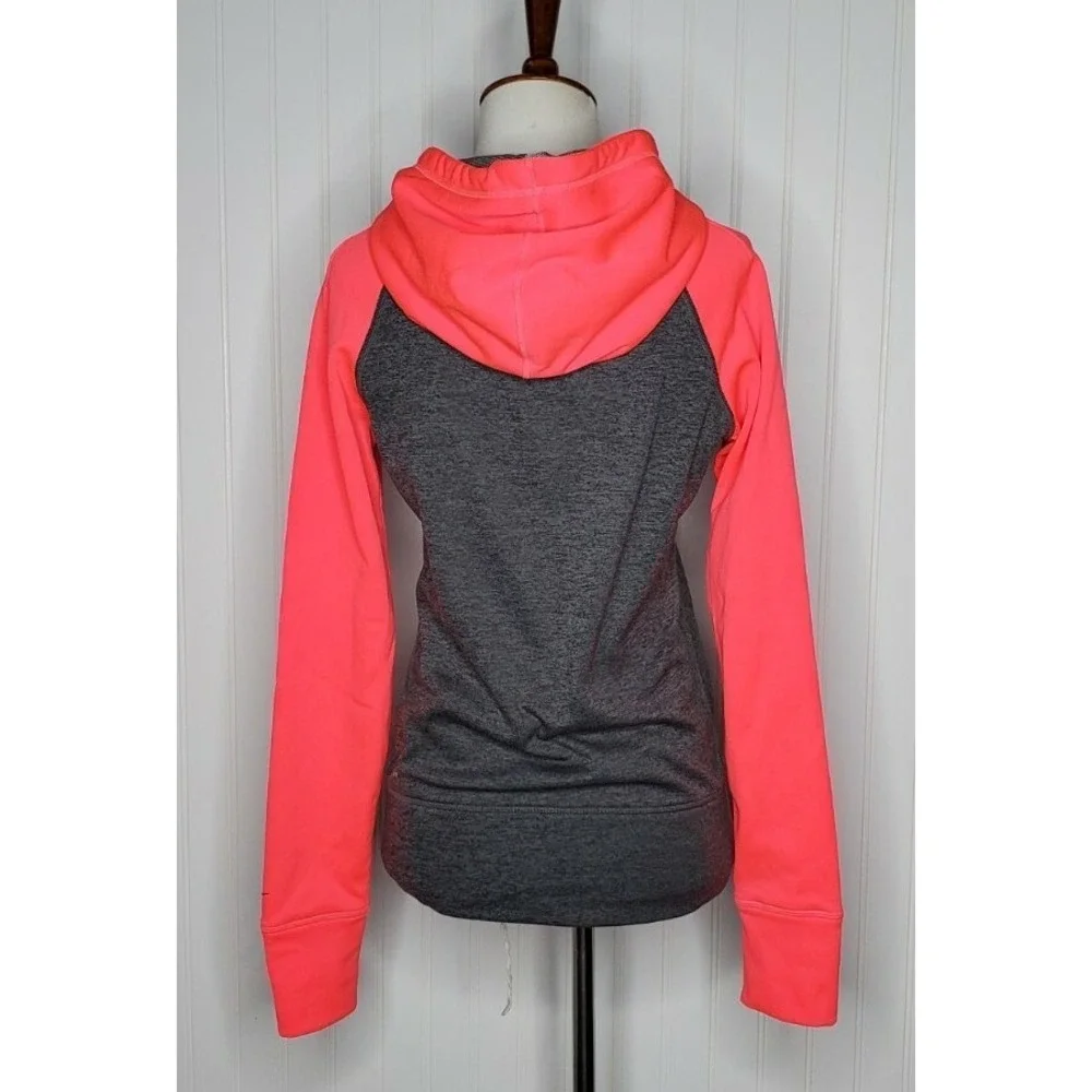 Nike therma fit