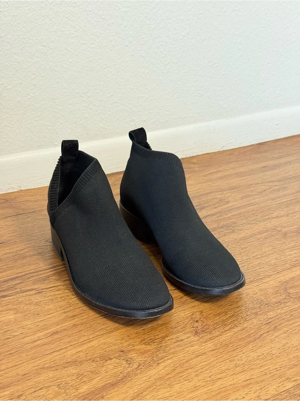 Eileen Fisher black preloved women’s