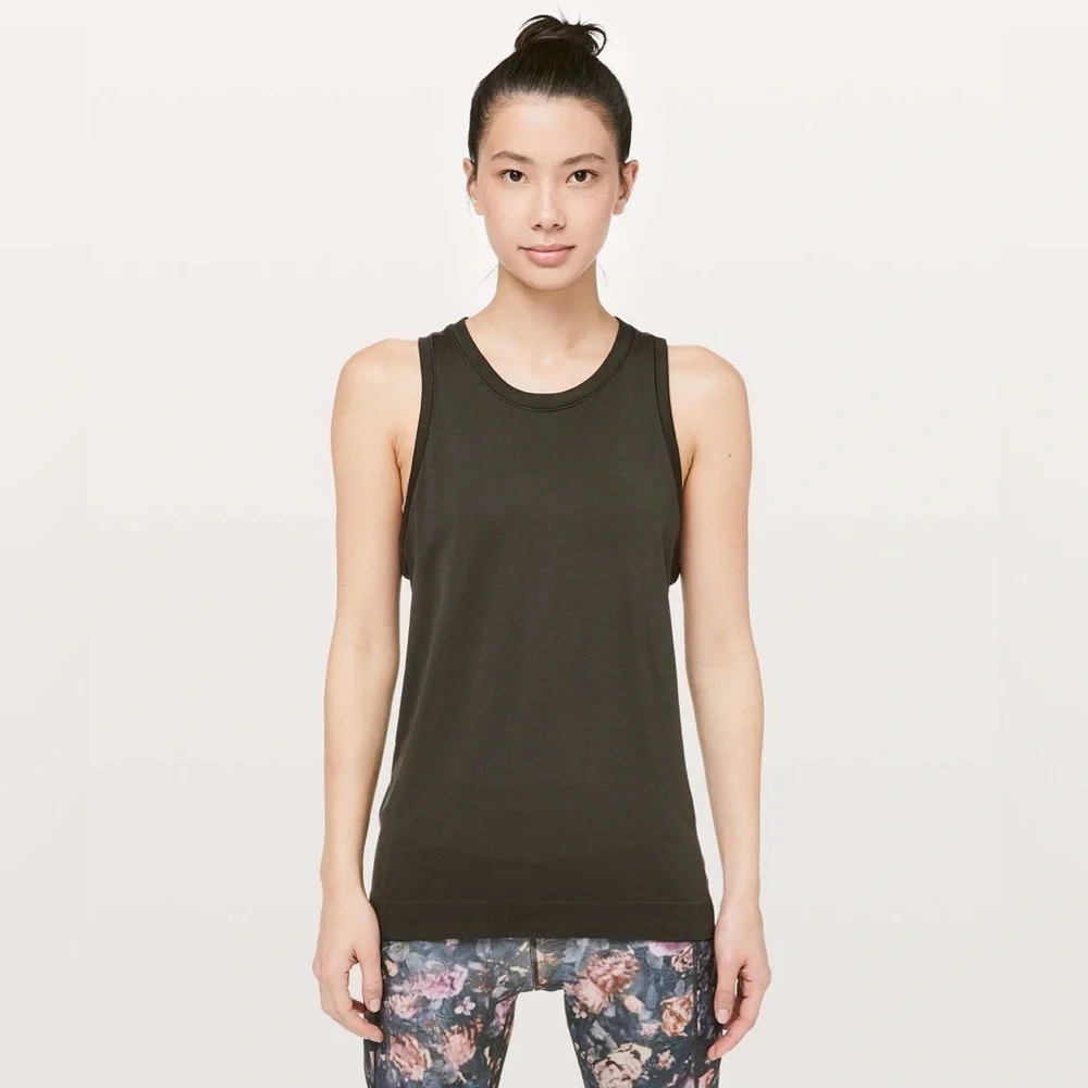 Lululemon Swiftly Breeze Tank *Relaxed Fit in Dark Olive Size 12