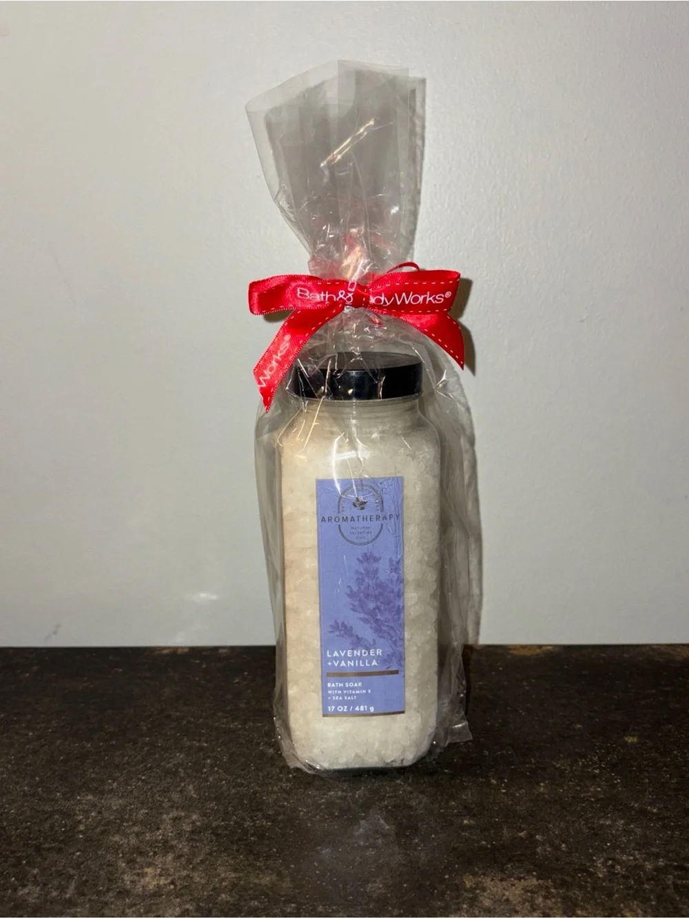 Bath & Body Works Aromatherapy Lavender + Vanilla Bath Soak