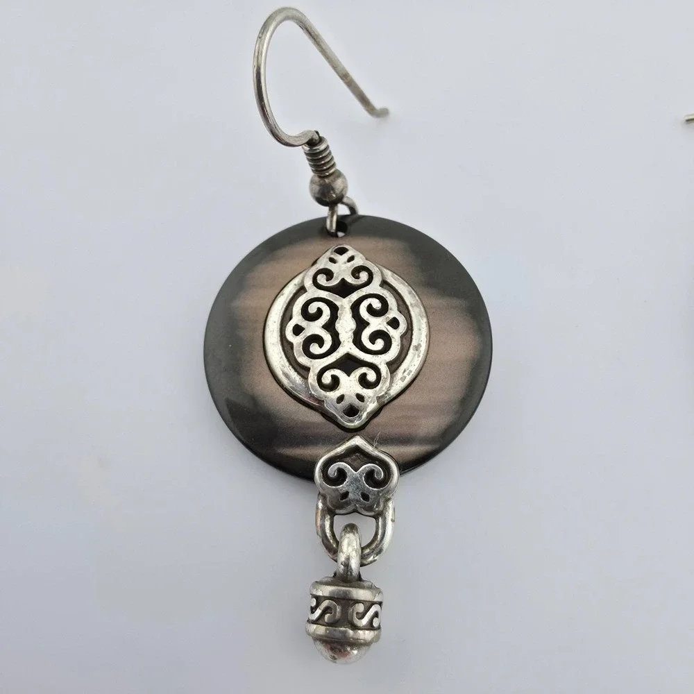 BRIGHTON 'Romano Shell' Earrings Mother Of Pearl Dangle Ornate Silver Plate 2