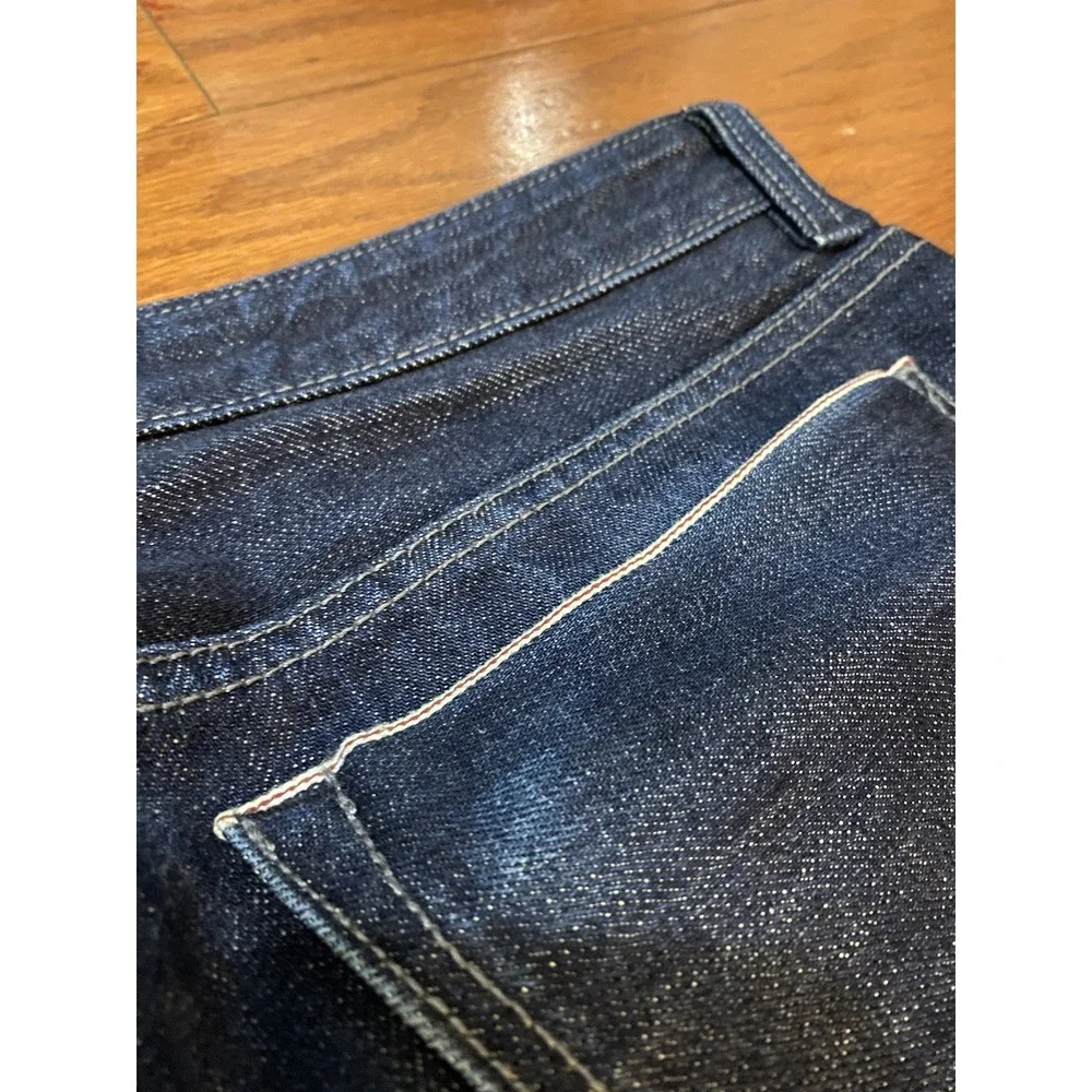 Banana Republic excellent