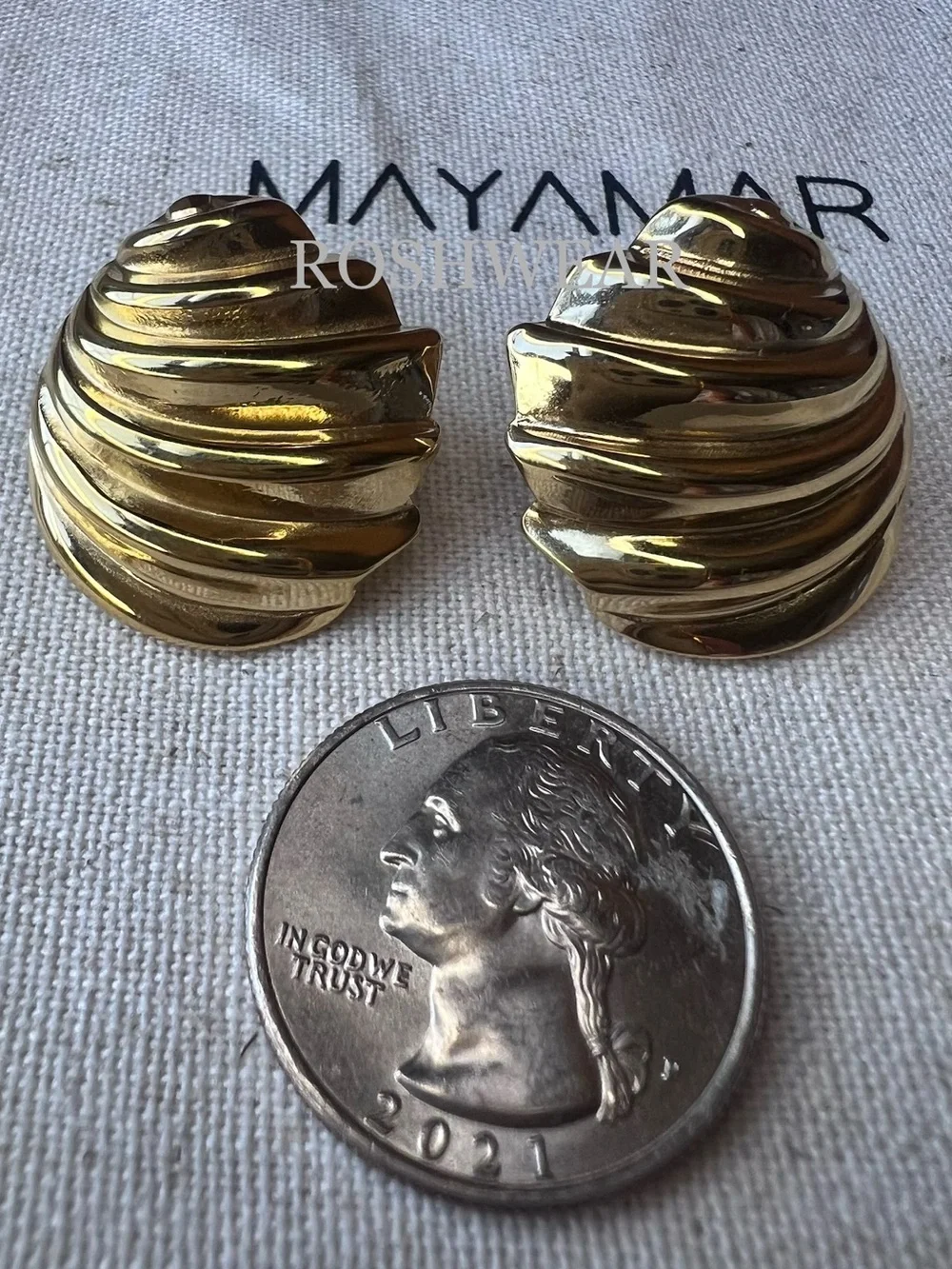 Mayamar gold tone