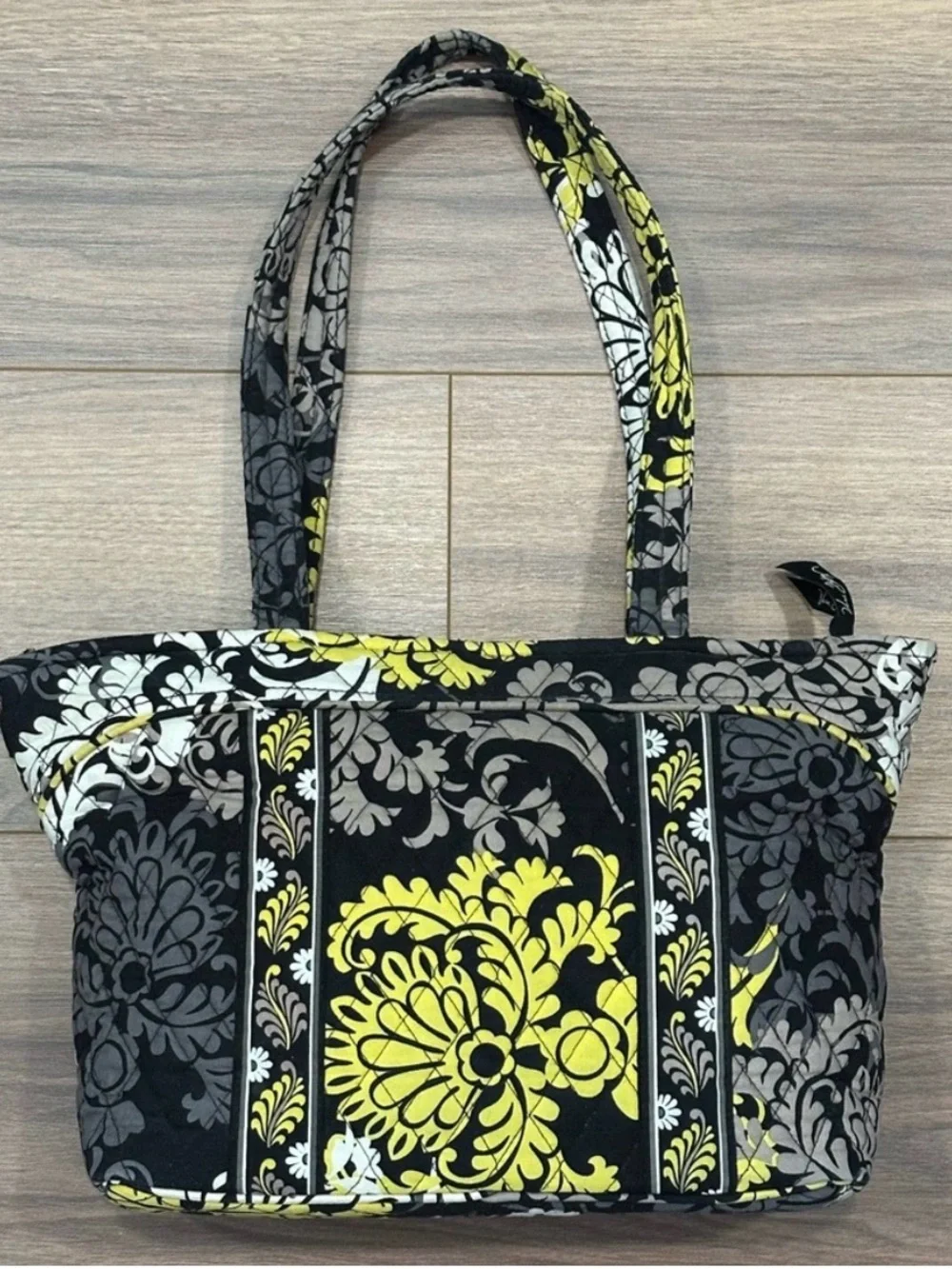Vera Bradley stylish quilted
