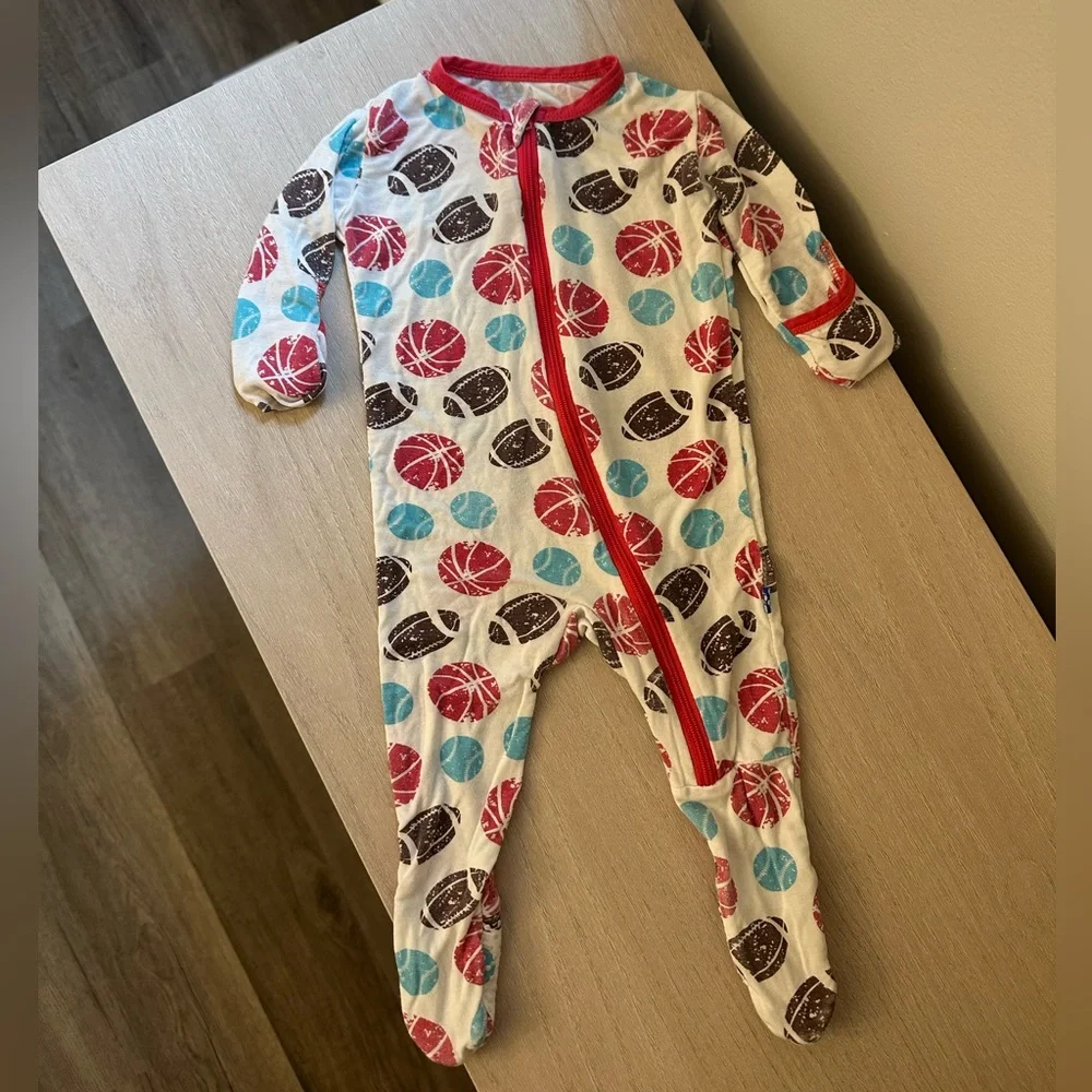 Kickee Pants Sports‎ Sleeper