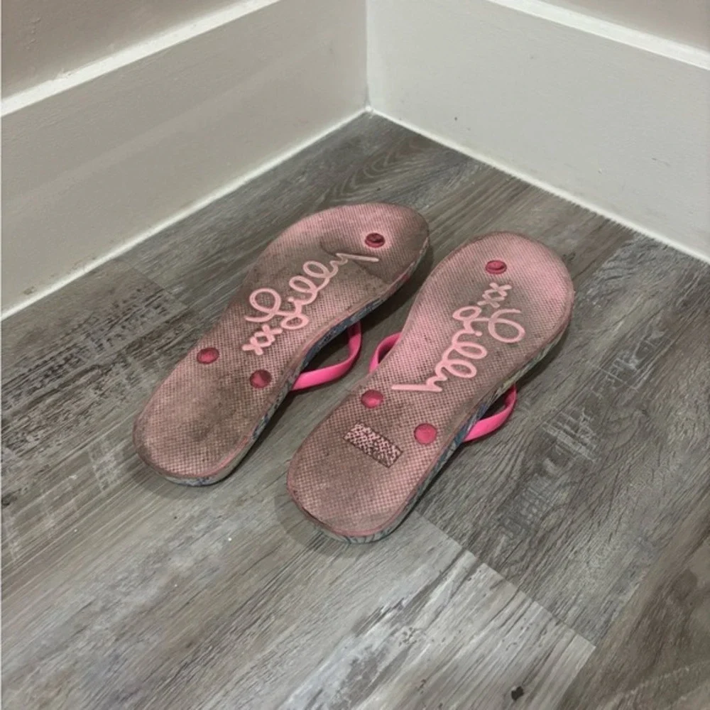 Lilly Pulitzer Pink Tropical Print Flip Flop Sandals Beach Shoes Womens