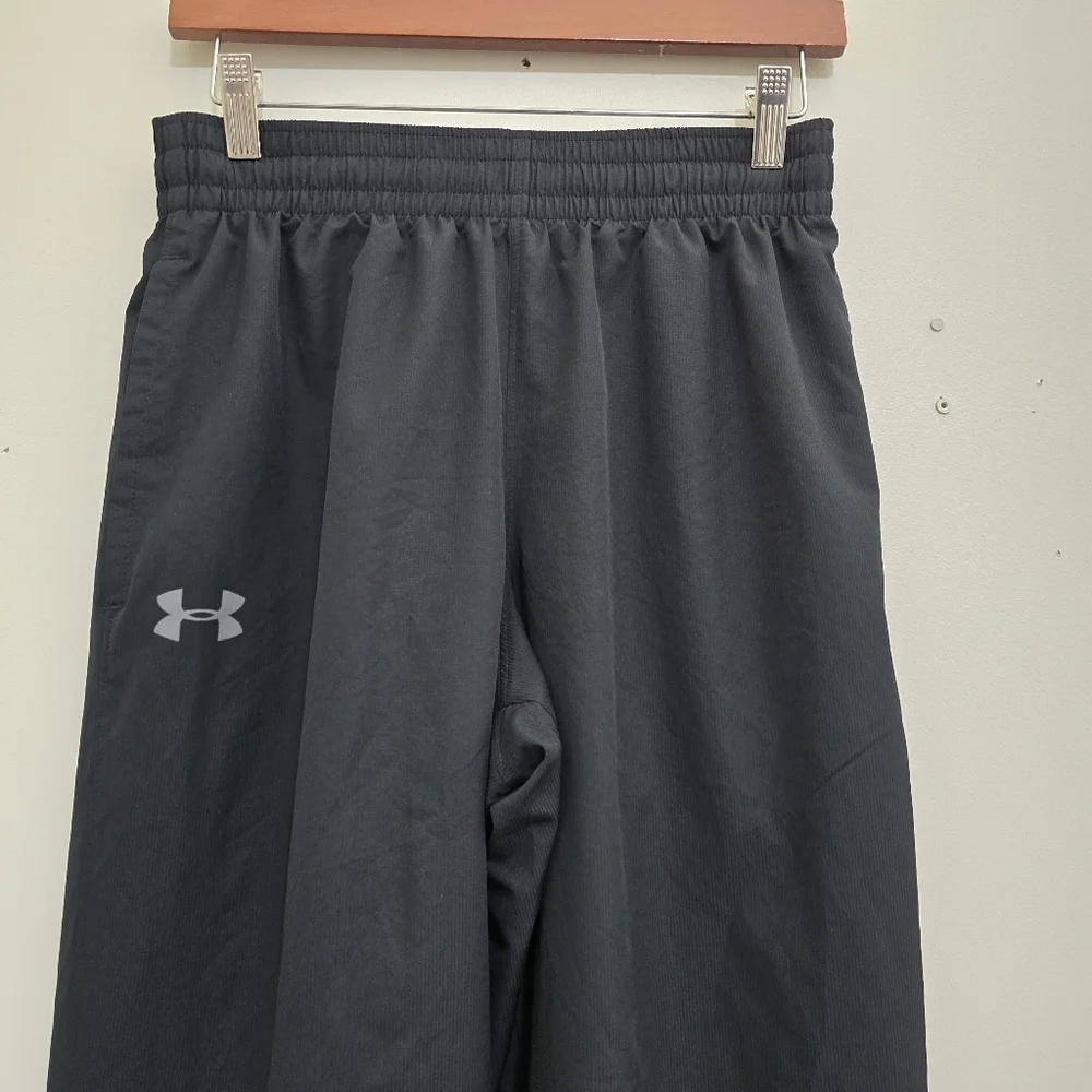Under Armour size small