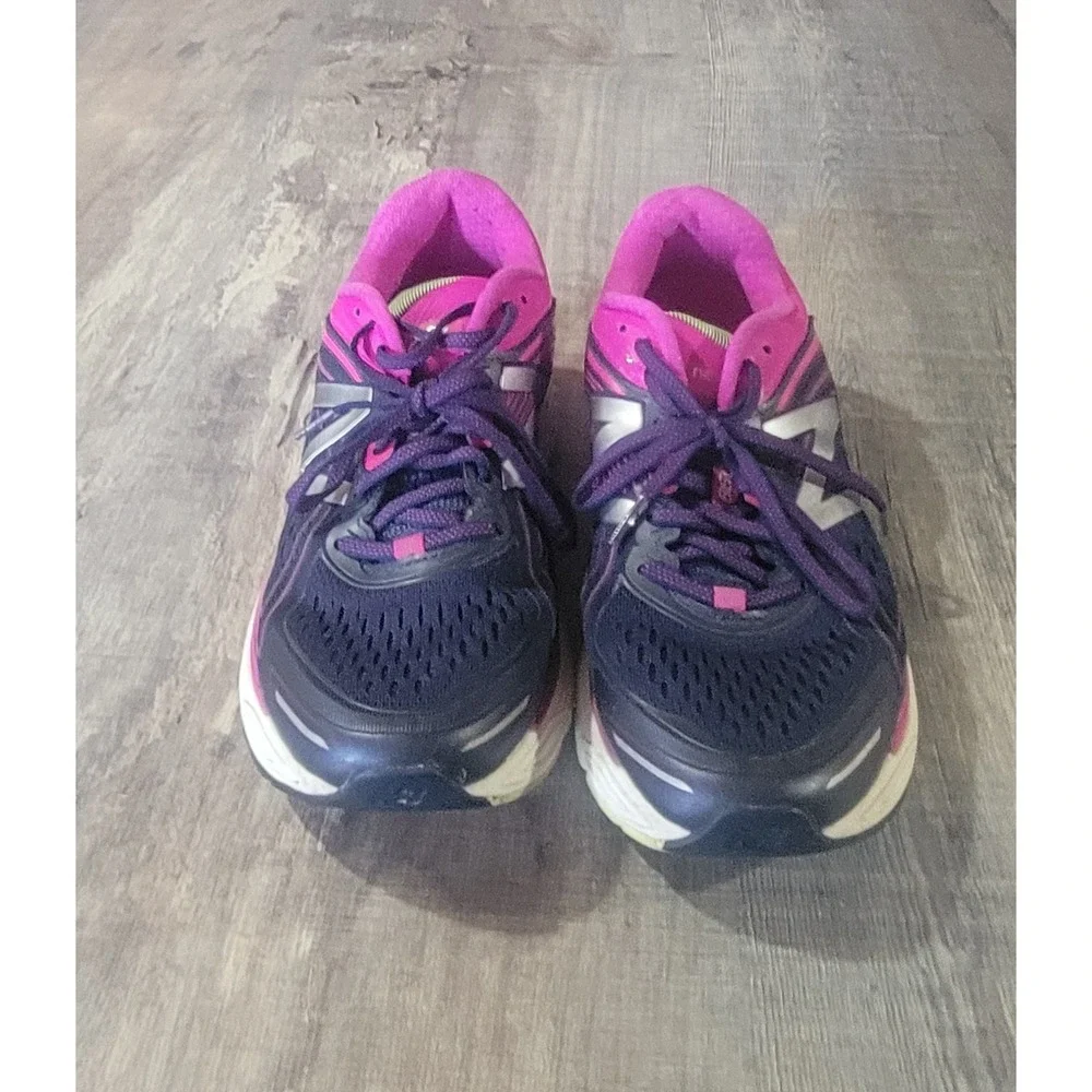 New Balance 11b stylish