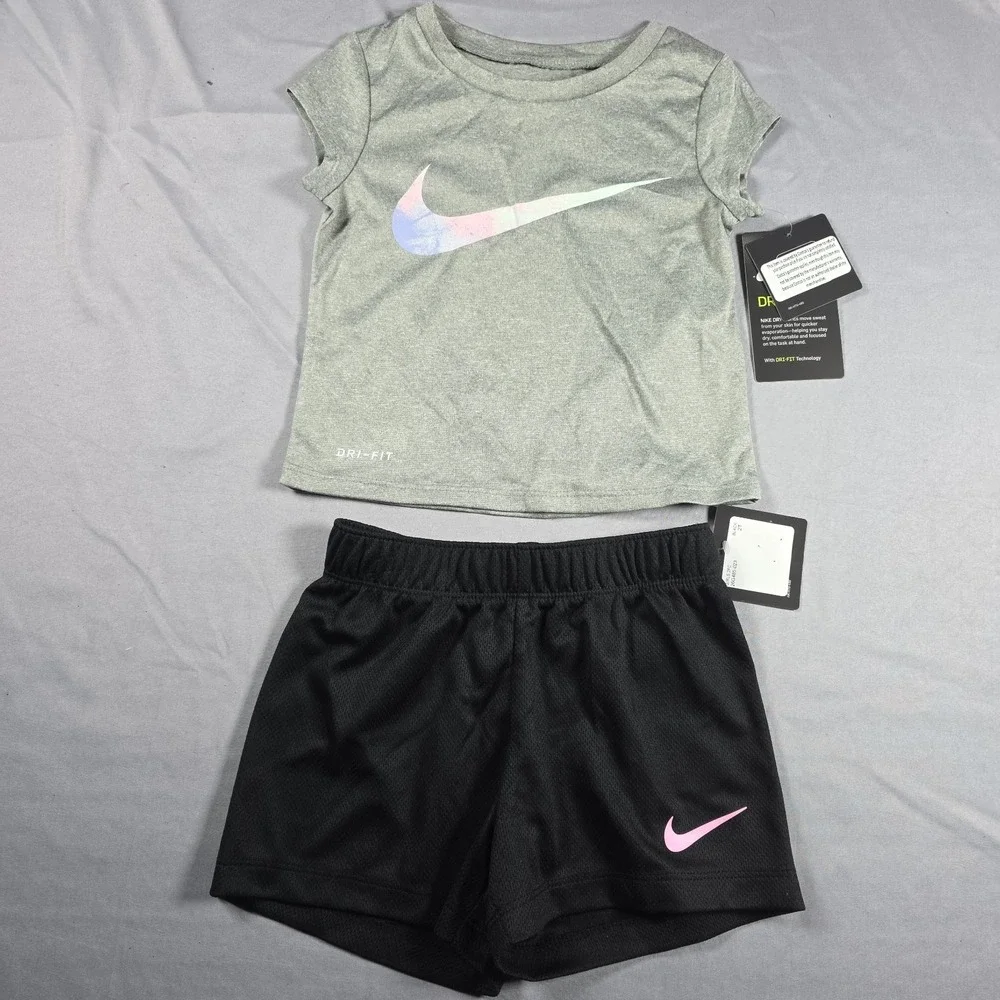 Nike Dri-Fit Little Girl's  2-Piece Graphic Tee & Short Set Gray Black 2T
