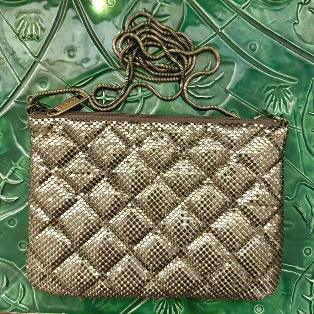 Vintage‎ Whiting & Davis Mesh Metal Gold / Bronze Convertible Crossbody Clutch