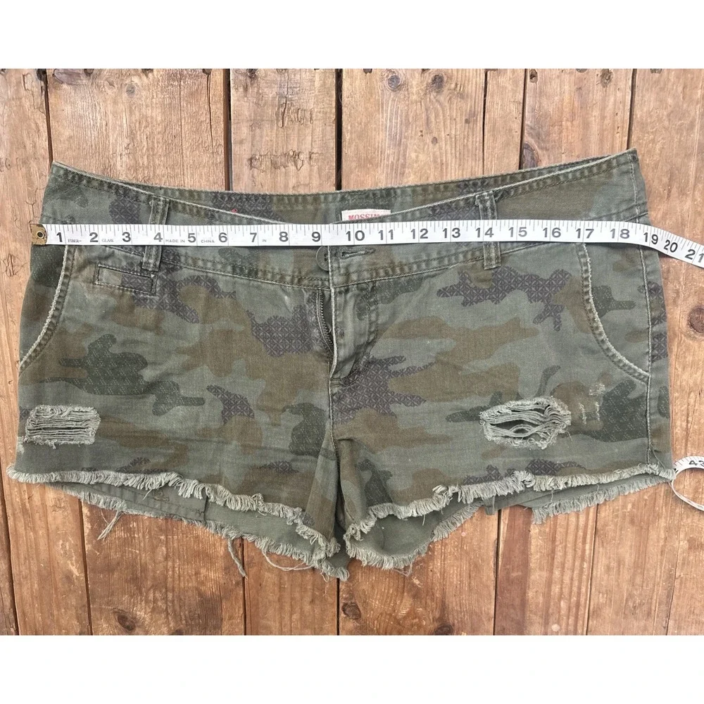 Mossimo Denim stylish olive