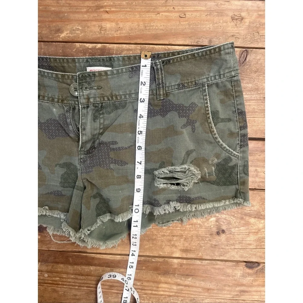 Mossimo Denim stylish olive