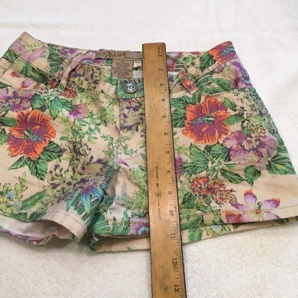 Ashley By 26 International small size