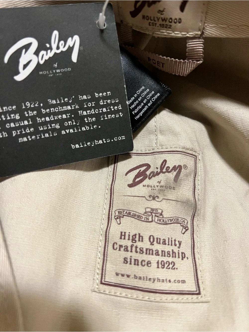 Bailey Of Hollywood nwt bailey