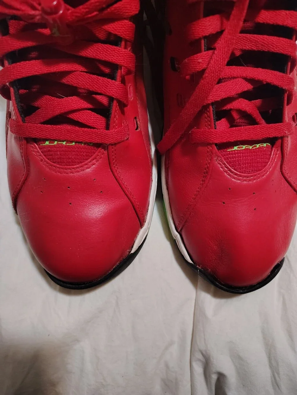 Men's Red High-Top Jordans