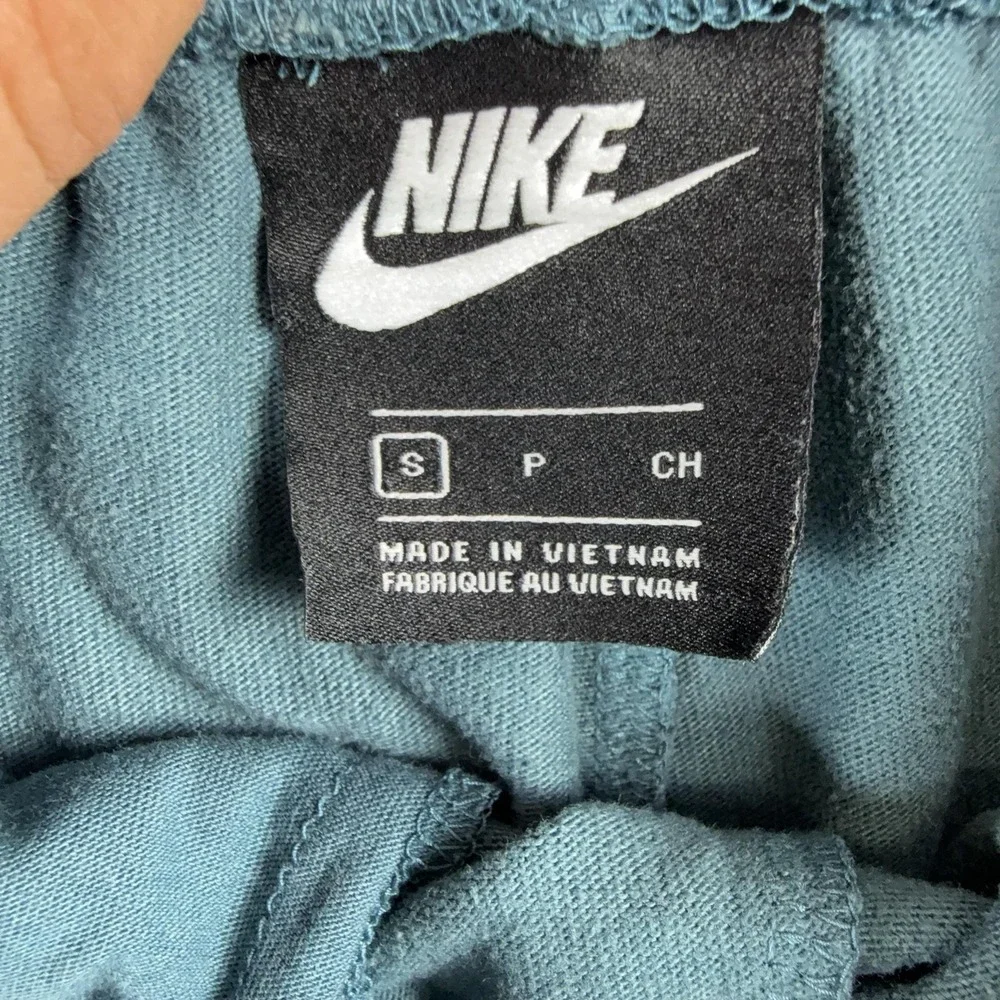 Nike shorts womens