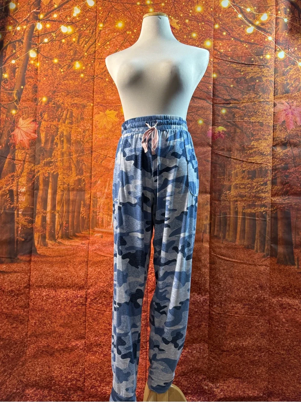 263-Jane and Bleecker Blue and Gray Camo Lounge Pants with Pink Drawstring