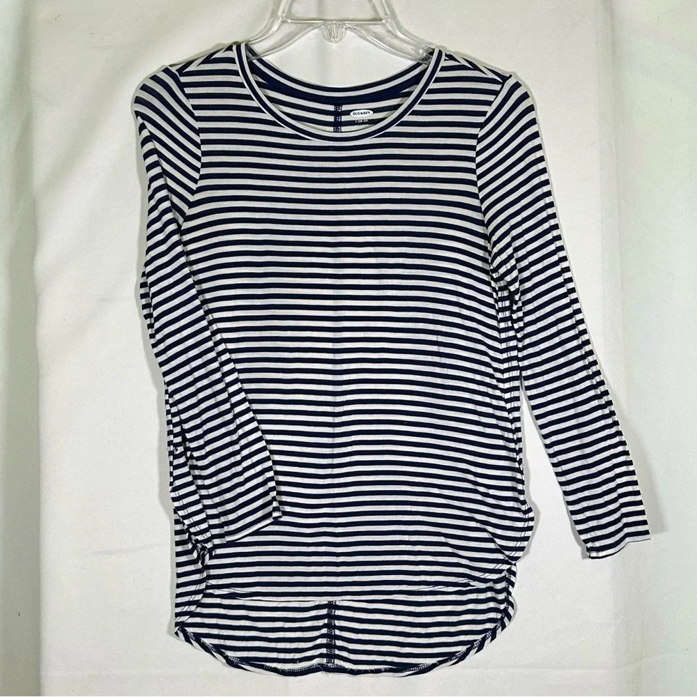 Old Navy Kids' Navy and White‎ Striped Long Sleeved Super Lightweight sz 10-12