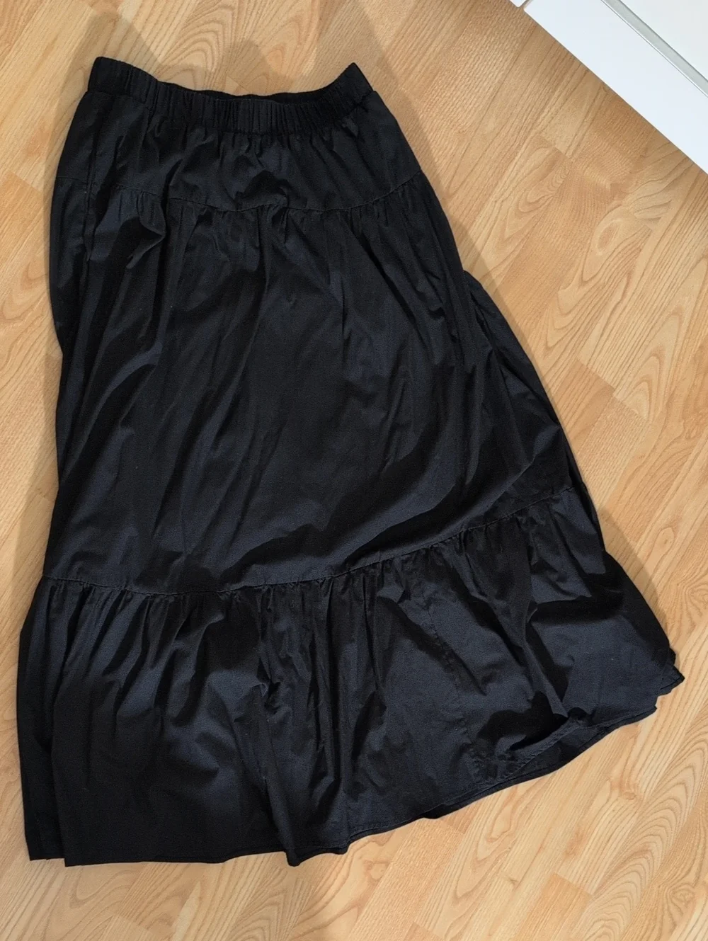 Abercrombie & Fitch Black Tiered Maxi Skirt Size SP