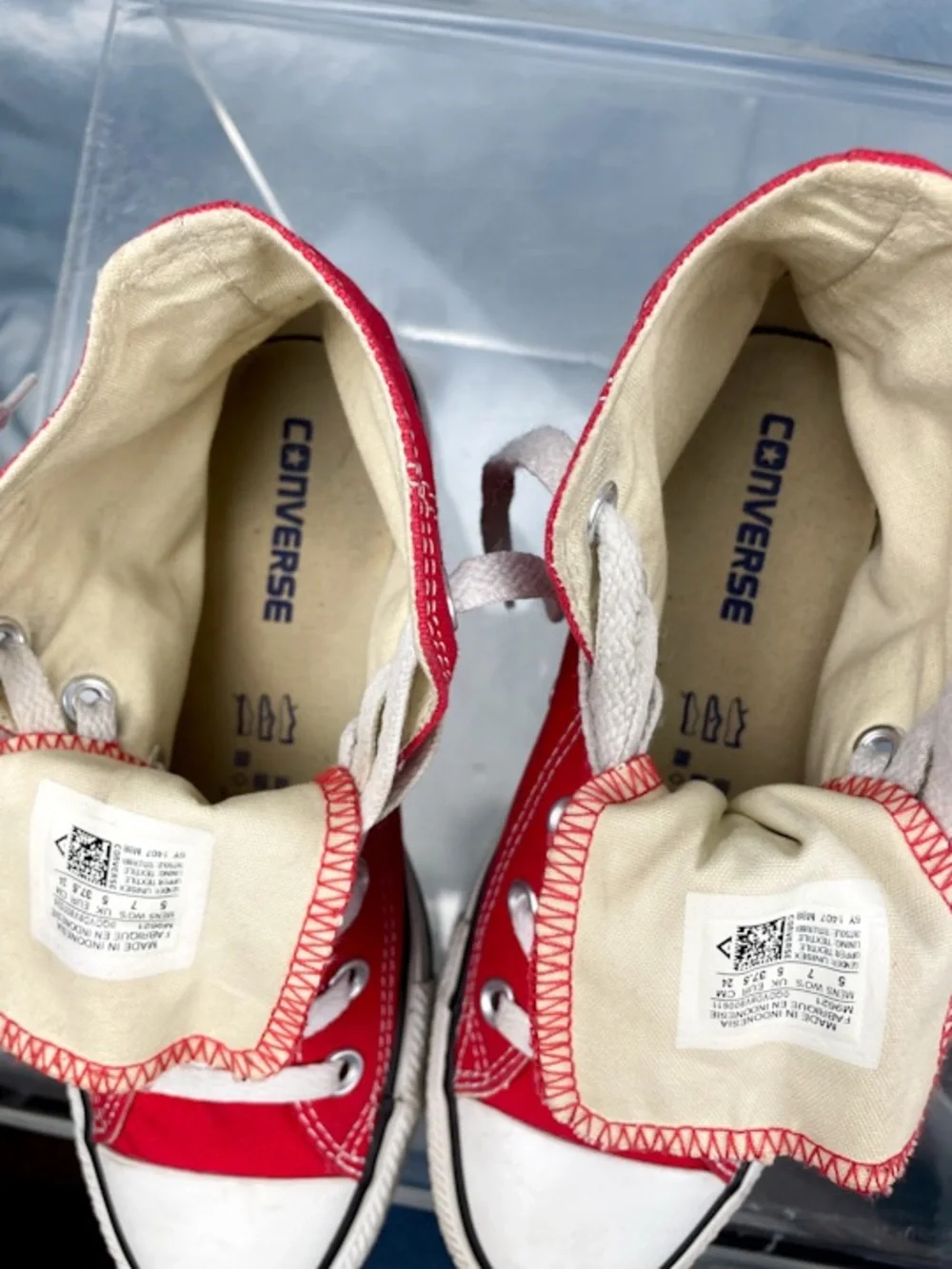 Converse Chuck Taylor all Star high tops red