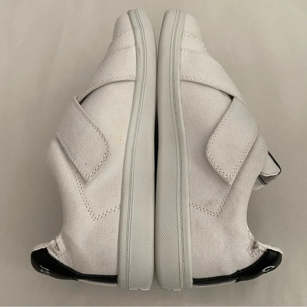 Goats brand new