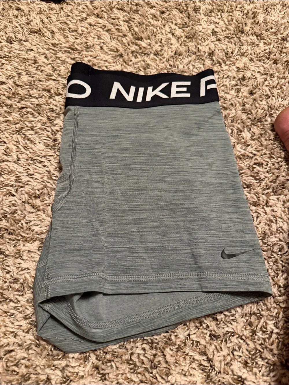 Nike stretchy pro