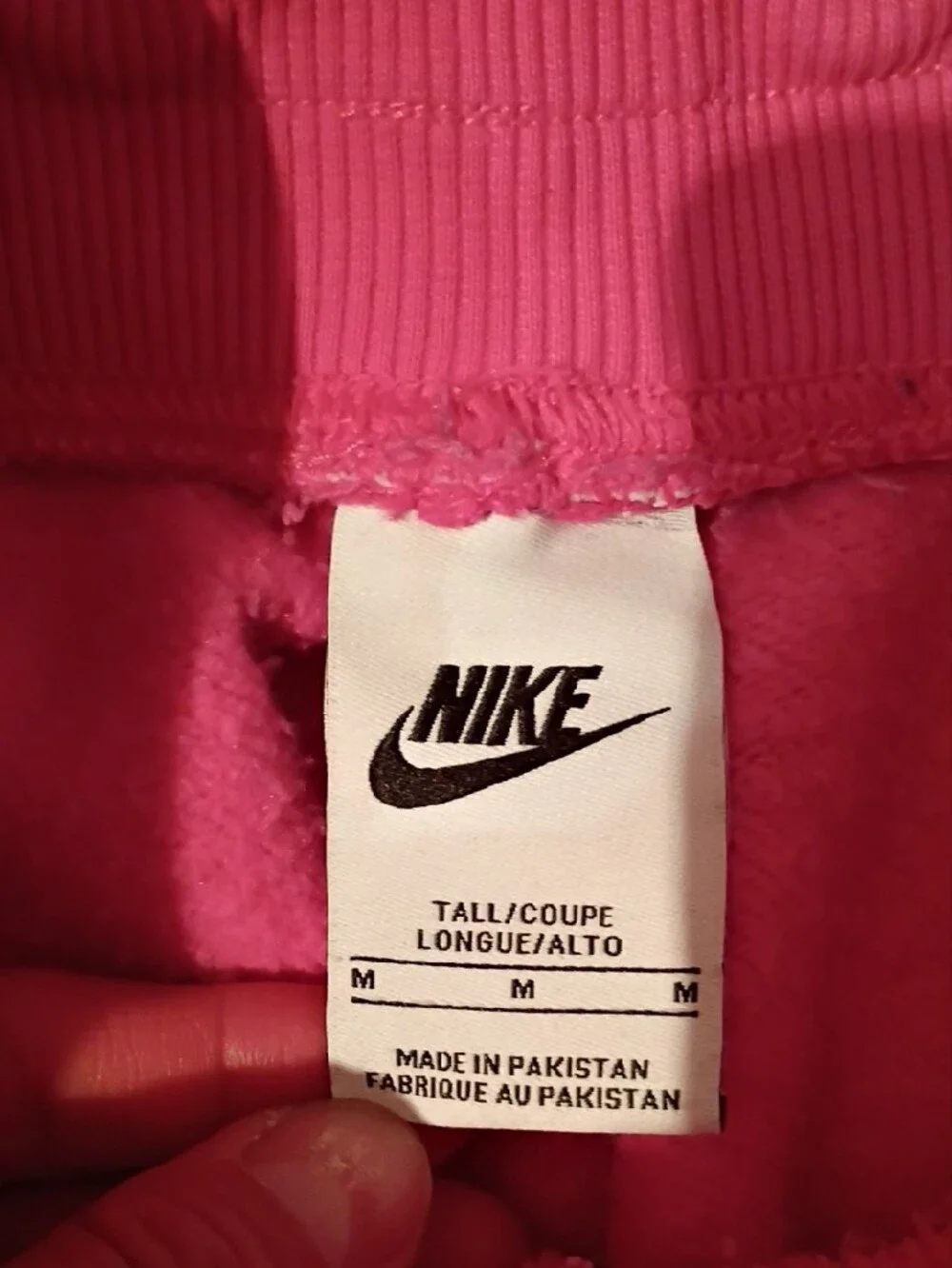 Nike bright pink