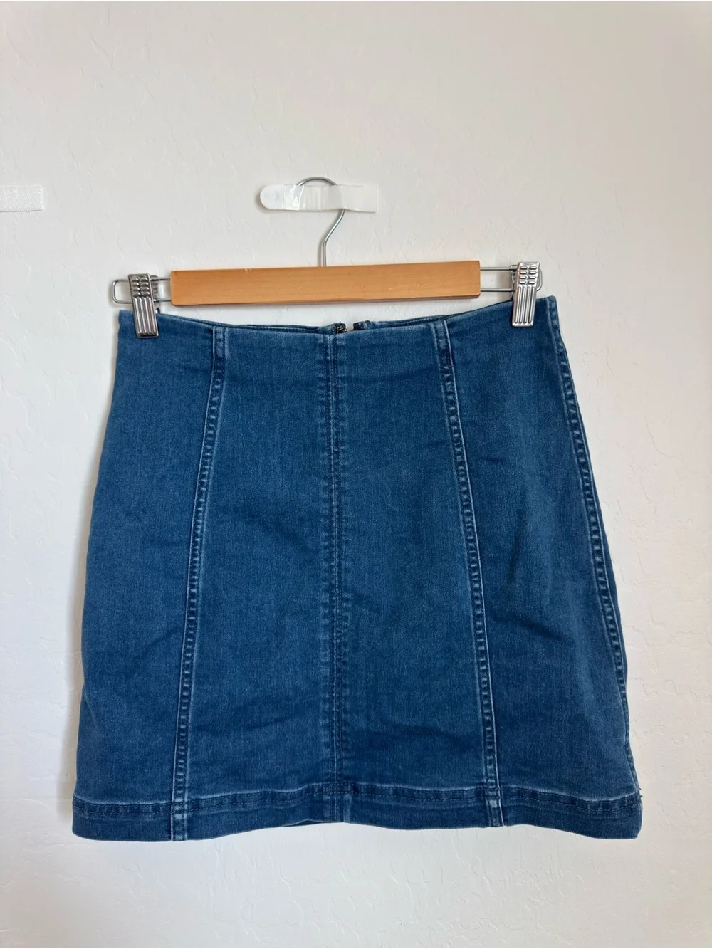 Free People Femme Denim stretch Mini Skirt
