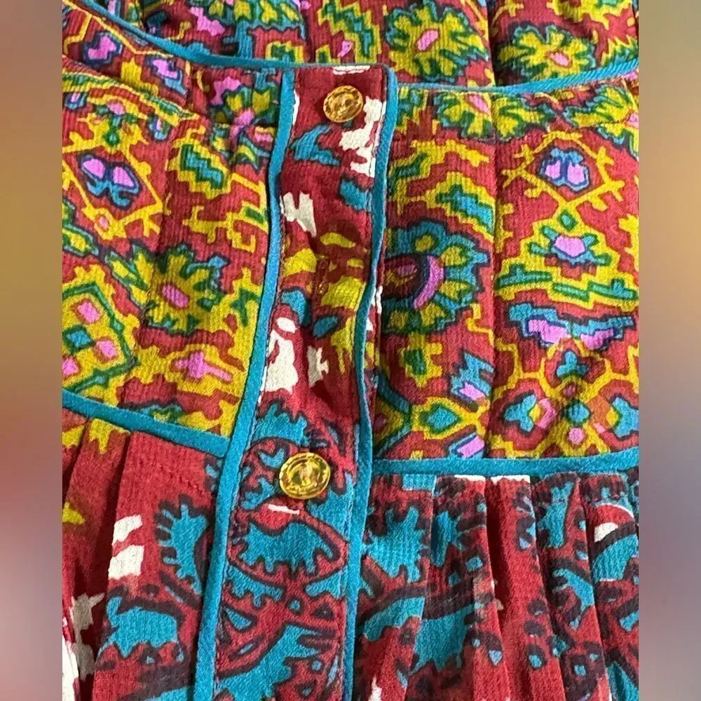 Viola Top Womens size Large chiffon Paisley boho button‎ up Sheer scoop Neck